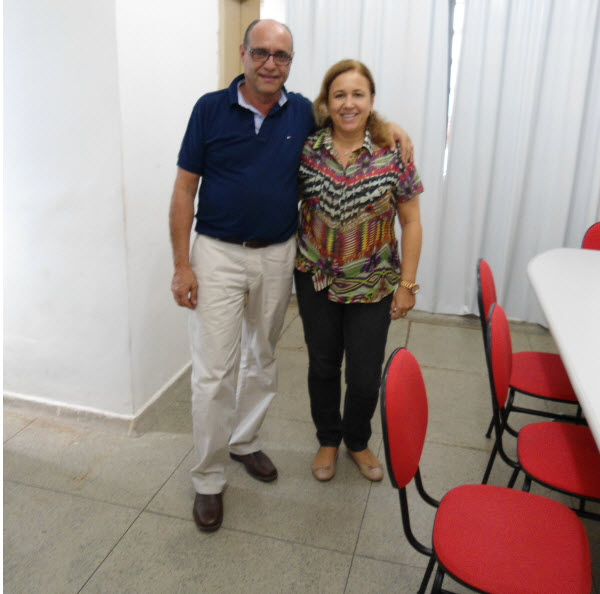 Apoiadora Denise visita Teófilo Otoni