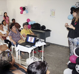 Concurso cultural de cartazes do Outubro Rosa nas escolas de São Sebastião do Paraíso