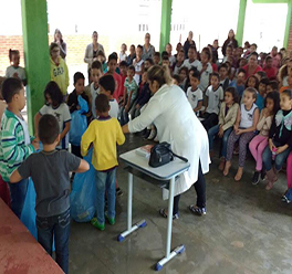 Conscientizando a Criançada em Relação ao Aedes aegypti em Divisa Alegre