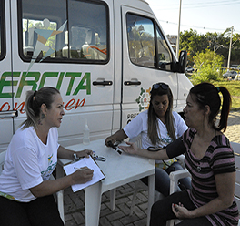 Van da Saúde em Contagem realiza mais de 3.500 atendimentos em abril